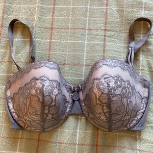 Wacoal gorgeous lace bra